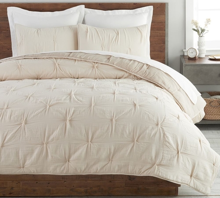 Pottery barn outlet comforter