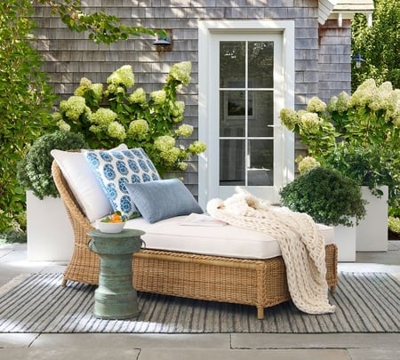 Lounge patio set sale